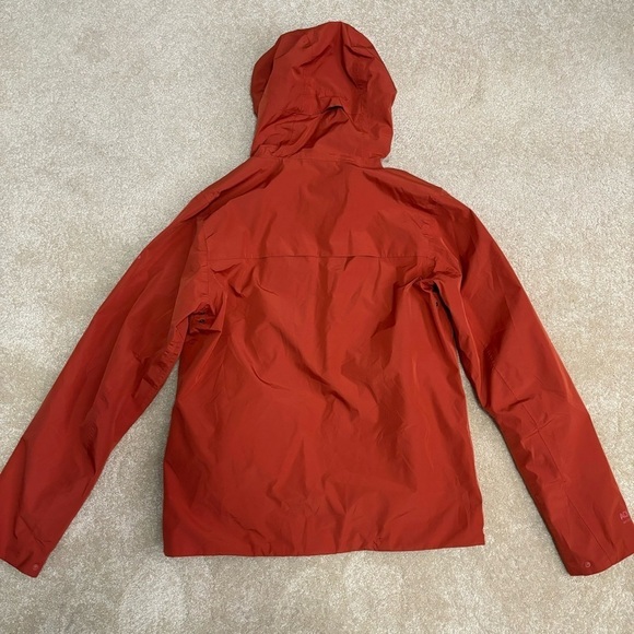 Craghoppers Treviso Men's Orange Breathable Lightweight Packable Hiking Jacket - Picture 3 of 8